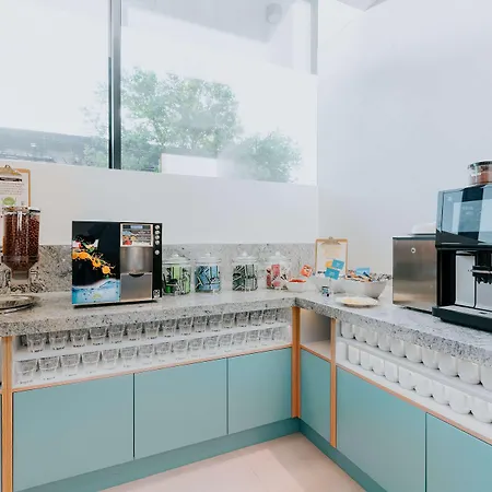 Hampton By Hilton Reduta Hotel