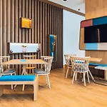 Hampton By Hilton Reduta Hotel 3*