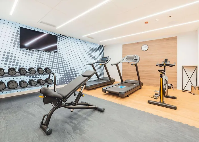 Hotel Hampton By Hilton Reduta