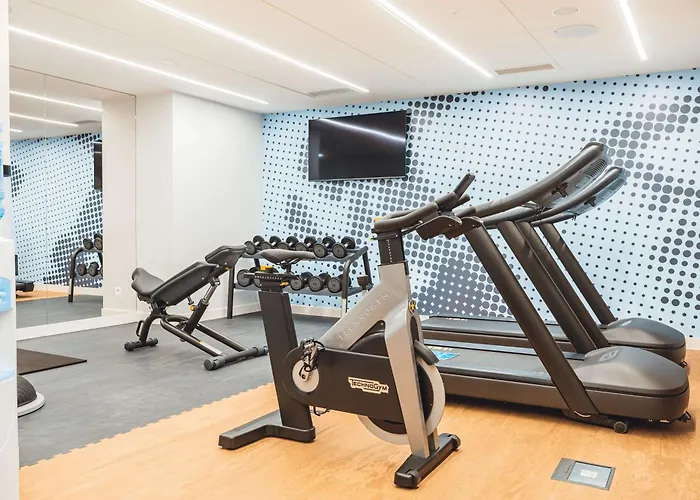 Hampton By Hilton Reduta 3*