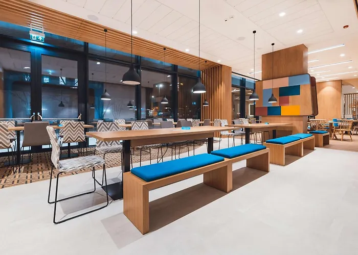 Hotel Hampton By Hilton Reduta