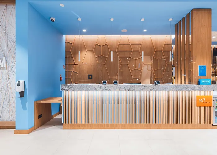 Hampton By Hilton Reduta