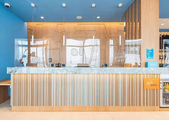 Hampton By Hilton Reduta Hotel