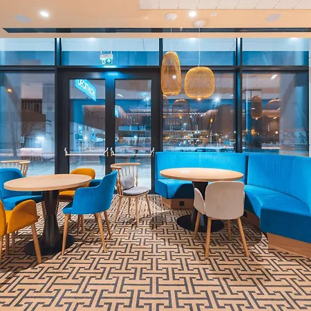 Hotell Hampton By Hilton Reduta