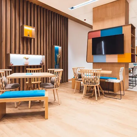 Hampton By Hilton Reduta Hotell Warszawa