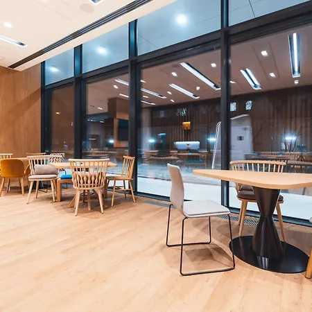 Hampton By Hilton Reduta Hotel Warschau