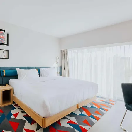 Hampton By Hilton Reduta Hotel 3*