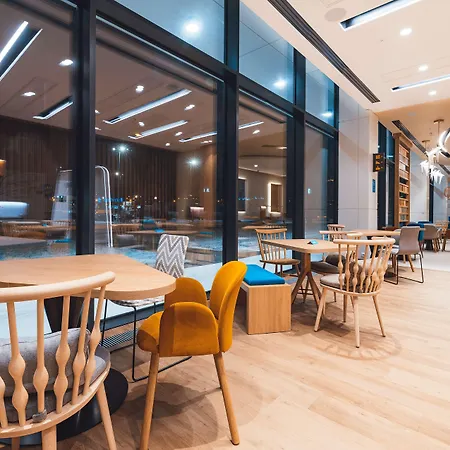 Hotel Hampton By Hilton Reduta Warschau
