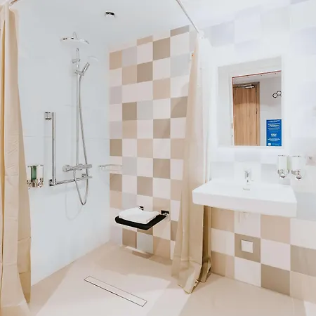 Hampton By Hilton Reduta 华沙