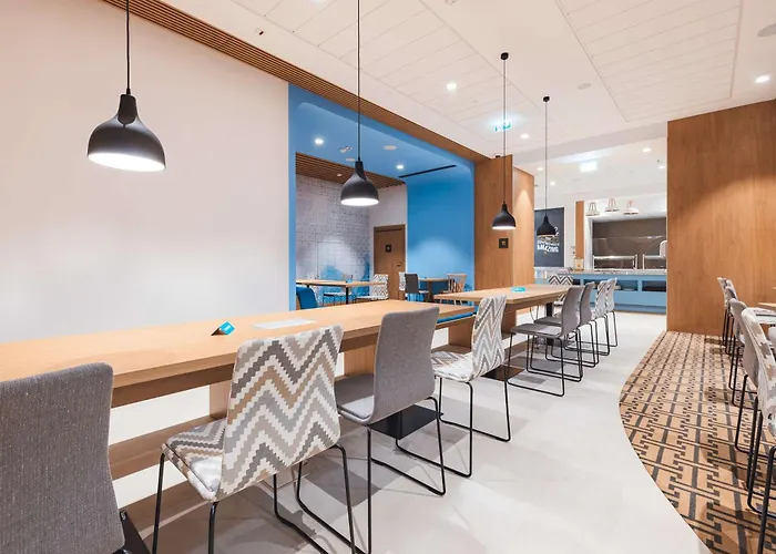 Hotel Hampton By Hilton Reduta Warszawa