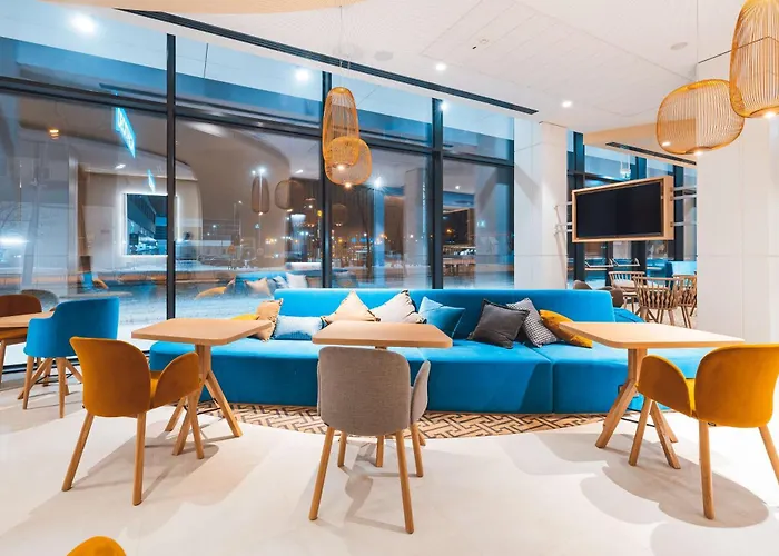 Hotel Hampton By Hilton Reduta