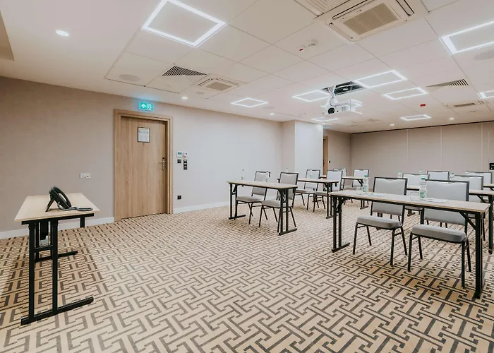 Hampton By Hilton Reduta Hotel Warsaw