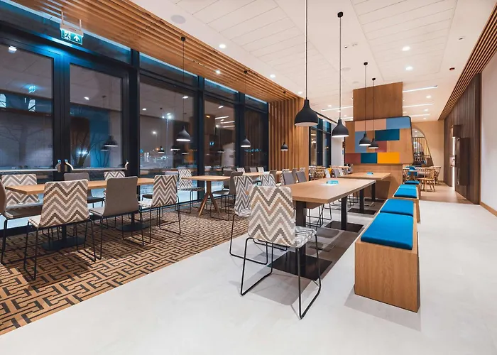 Hampton By Hilton Reduta 3*