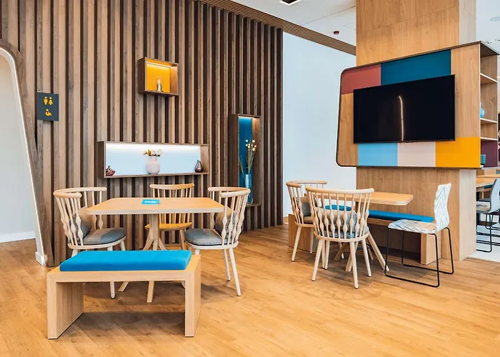 Hampton By Hilton Reduta Hotel 3*