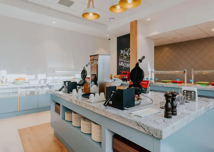 Hampton By Hilton Reduta 3* Warszawa