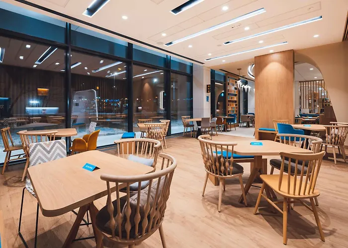 Hampton By Hilton Reduta 3* Warschau