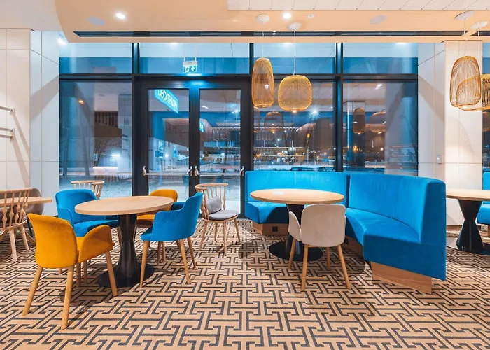 Hotel Hampton By Hilton Reduta